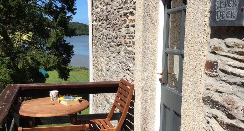 Apartment-Upper-Deck-image-4